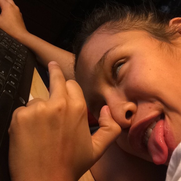 Profile Picture of Mario Velarde (@mariovel) on Poshmark