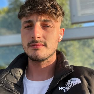 Profile Picture of Mitchell (@_mitchellhand) on Instagram