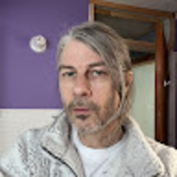 Profile Picture of Satchel Mallon (@satch333) on Poshmark