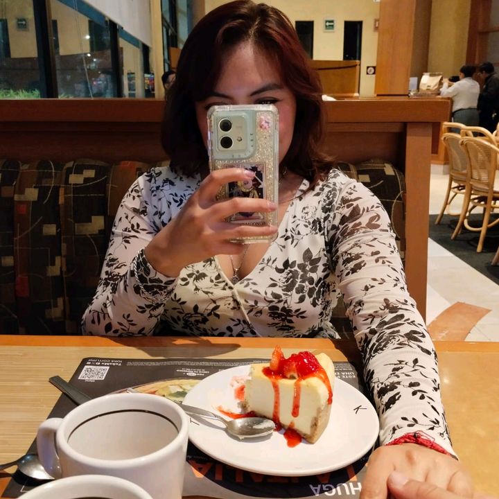 Profile Picture of Jeanette Ojeda (@@_jean_uo_) on Tiktok