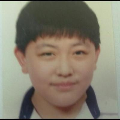 Profile Picture of Chong Yong Quan (@NerdyMoron) on Twitter
