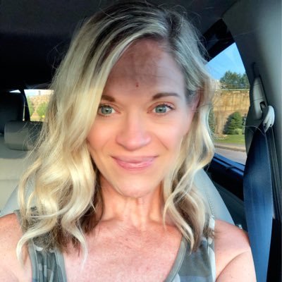 Profile Picture of Amy Sutter (@sutteramy) on Twitter