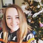 Profile Picture of Whitney Barber ( Jaeckel ) (@whitneylbarber) on Instagram