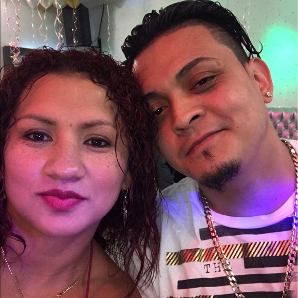 Profile Picture of Carmen Vasquez (@mariacharm) on Poshmark