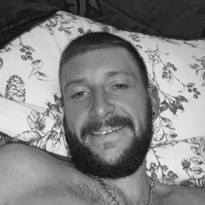 Profile Picture of Daniel Lloyd Warwick (@dan501989) on Twitter
