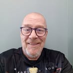 Profile Picture of Bruce Newall (@bruce.newall.2025) on Facebook