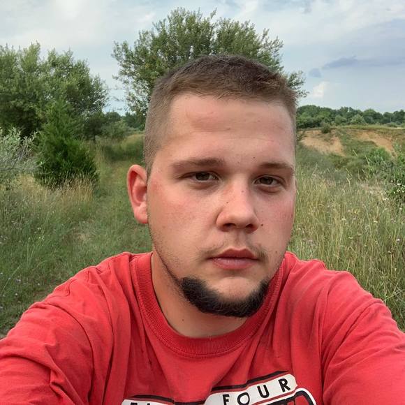 Tyler Britten - Poshmark Profile Picture of Tyler Britten (@tyler_britten) on Poshmark