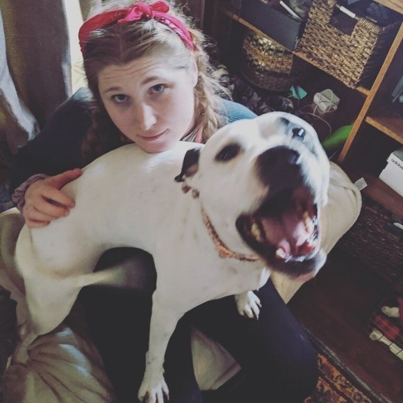 Profile Picture of Laura Ebbers (@lr8822) on Poshmark