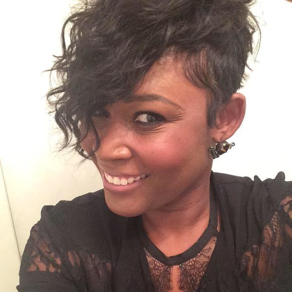 Profile Picture of Heather Roberts (@hjag) on Poshmark