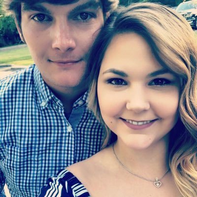 Profile Picture of Lora Nelson (@LoraNelson92) on Twitter
