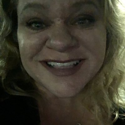 Elizabeth Desanto - Twitter Profile Picture of Elizabeth Desanto (@gemib44) on Twitter