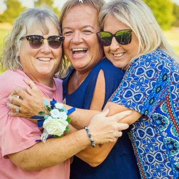 Profile Picture of Sherry Dowell (@sherrydowell) on Poshmark