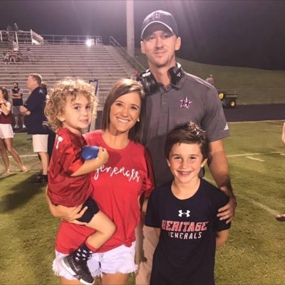 Profile Picture of Chris Hight (@Coach_Hight) on Twitter