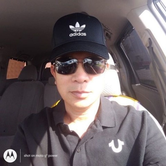 Profile Picture of Andy Huynh (@andyhuynh0331) on Poshmark