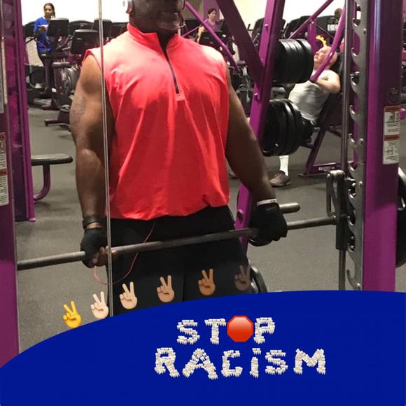 Profile Picture of Calvin Hill (@waynie35) on Poshmark