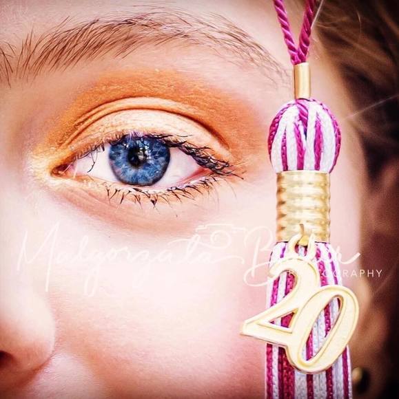 Profile Picture of Zimm Jerry (@zimmj1) on Poshmark