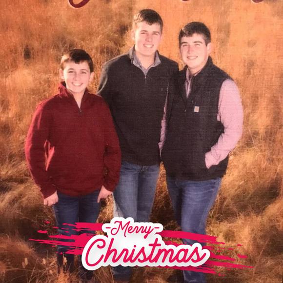 Profile Picture of Kim Bradley (@drewp1999) on Poshmark