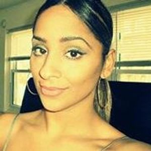 Profile Picture of Melly Gomez (@mellymelroze) on Myspace