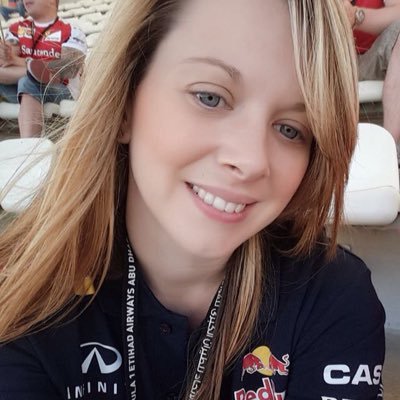 Genna James - Twitter Profile Picture of Genna James (@GennaJames7) on Twitter