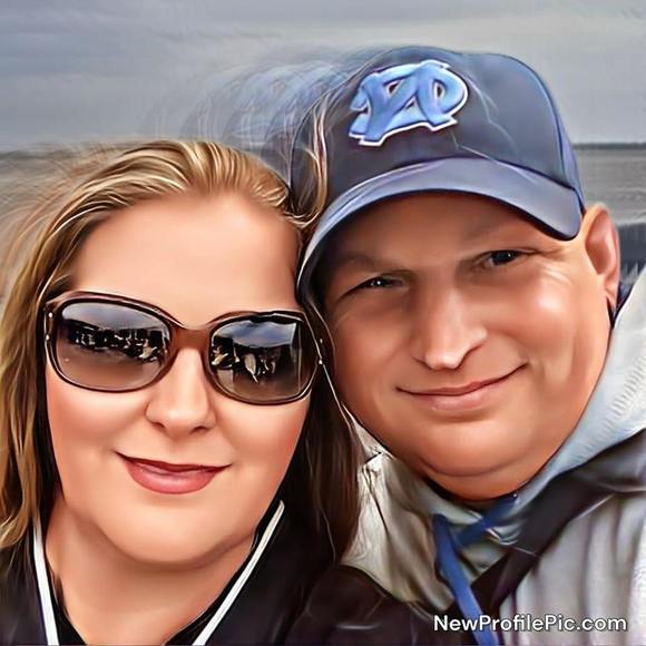 Profile Picture of Shannon Kerns (@momofpatch2) on Poshmark
