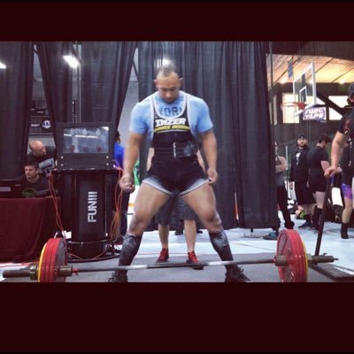 Profile Picture of Michael Rogel (@MichaelRogel5) on Twitter