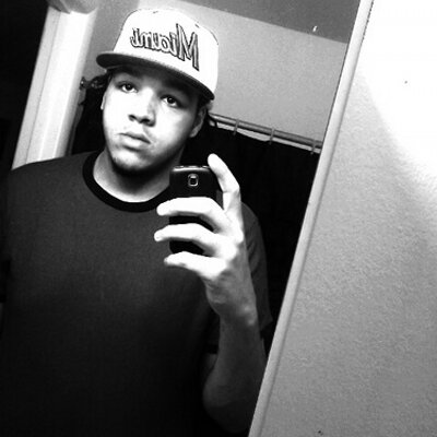 Profile Picture of Tyree antonio carter (@Tee_Why18) on Twitter