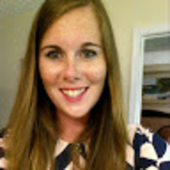 Profile Picture of Jacey Moore (@jaceymae11) on Poshmark