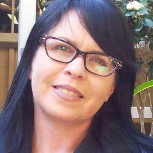 Profile Picture of Suzanne McKay (@auntysue04) on Twitter