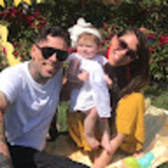 Profile Picture of Cat Leogrande (@cat_leogrande) on Poshmark