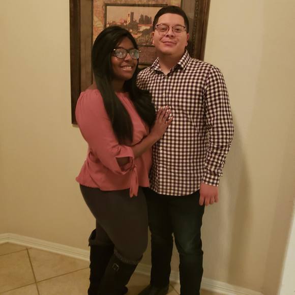 Profile Picture of Cesar Cota (@cesard15) on Poshmark