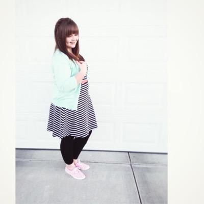 Profile Picture of Nichole Hinkle (@NicholeHinkle1) on Twitter