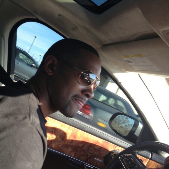 Profile Picture of Cedric Ledet (@ctjl) on Poshmark