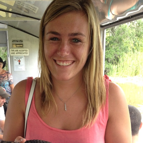 Profile Picture of Brittany Kunow (@blk0410) on Poshmark