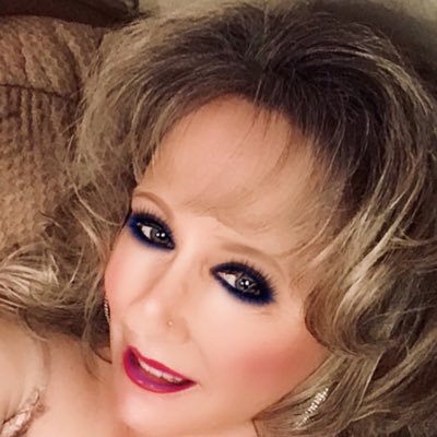 Profile Picture of Crystal Minton (@CrystalMinton13) on Twitter