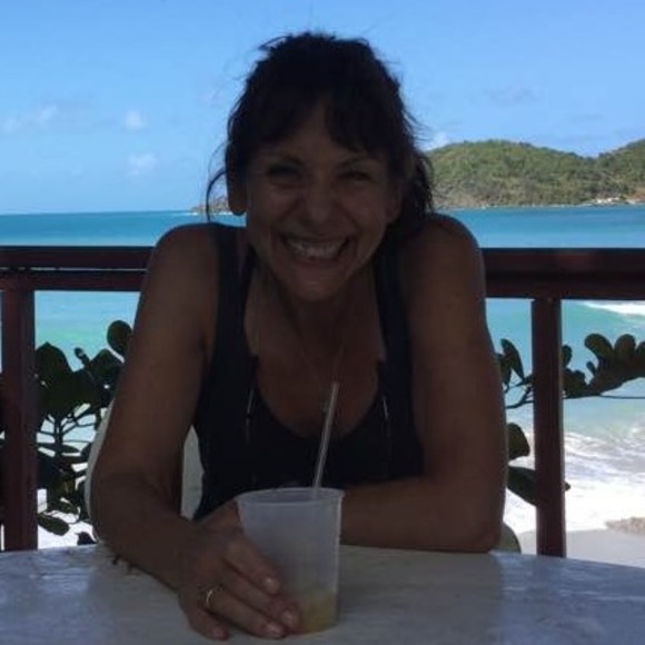 Frankie Stollenwerk - Poshmark Profile Picture of Frankie Stollenwerk (@fbwerks) on Poshmark