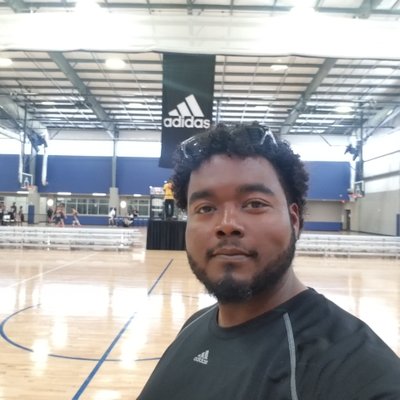 Profile Picture of Vincent Hicks (@Vincent22033219) on Twitter