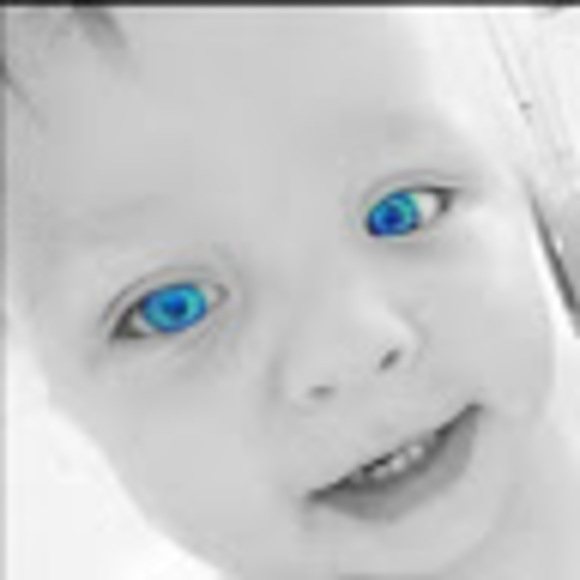 Profile Picture of Stephen Oldenburg (@shncmo) on Poshmark