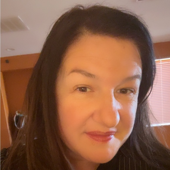 Alicia Foschi - Poshmark Profile Picture of Alicia Foschi (@aliciafoschi) on Poshmark