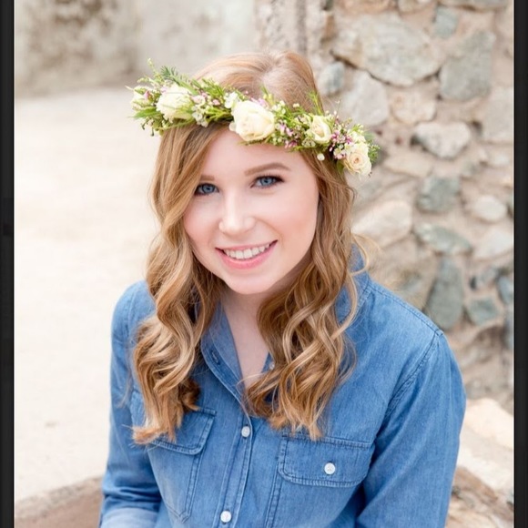 Profile Picture of Gracie Milas (@gkmilas8) on Poshmark