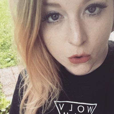 Profile Picture of Allison McCoy (@vickivale__) on Twitter