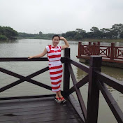 Profile Picture of Emily Zhang (@emilyzhang2459) on Youtube