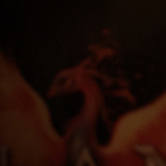 Profile Picture of Lori Bennett (@bennett729) on Poshmark