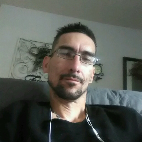 Profile Picture of Benjamin Gerhartz (@bgerhartz41) on Poshmark