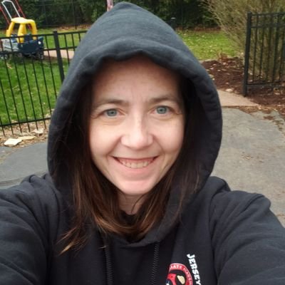 Profile Picture of Julia Gustafson (@JuliaGu51773368) on Twitter