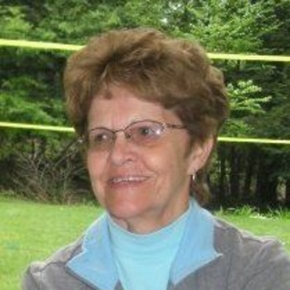 Profile Picture of Joyce Miner (@jlm2311) on Poshmark