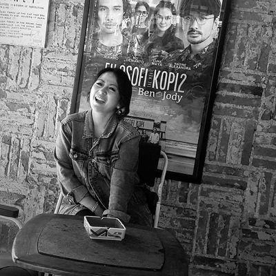 Profile Picture of Nadia Farrell (@nadiafarrel1) on Twitter