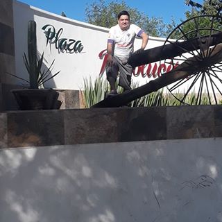 Profile Picture of Omar Moncada (@omar.moncada.129794) on Facebook