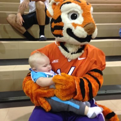 Profile Picture of Eddie Wade (@Eddiewade23) on Twitter