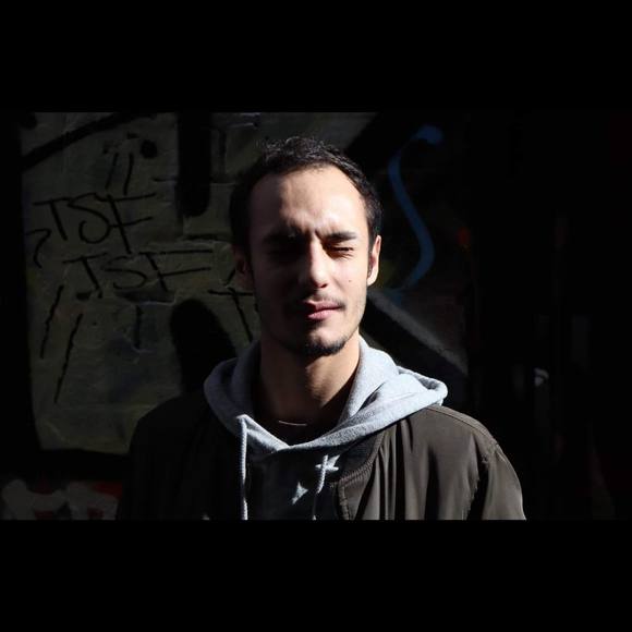 Profile Picture of Anzo Daluz (@anzo1) on Poshmark