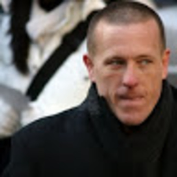 Profile Picture of Scott Schuman (@scottschuman) on Poshmark